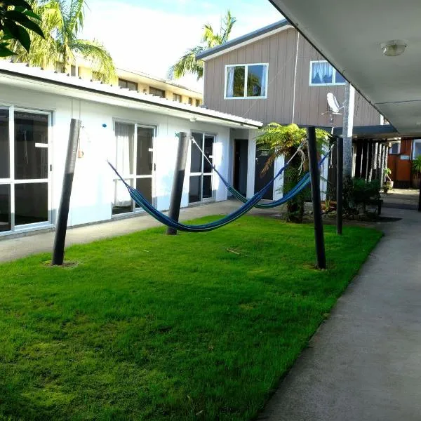 Beachcomber Lodge & Backpacker, hotel en Kaitaia