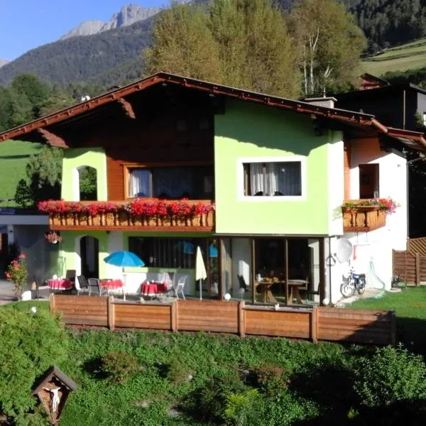 Gästehaus Kratzer, hotel a Virgen