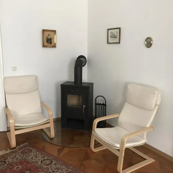 88m² großes Apartment im 1. Stock, hotel in Vienna