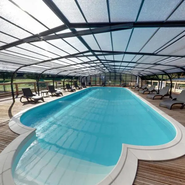 Camping Les Vernieres La Bourboule Sancy, hotel v destinaci La Bourboule