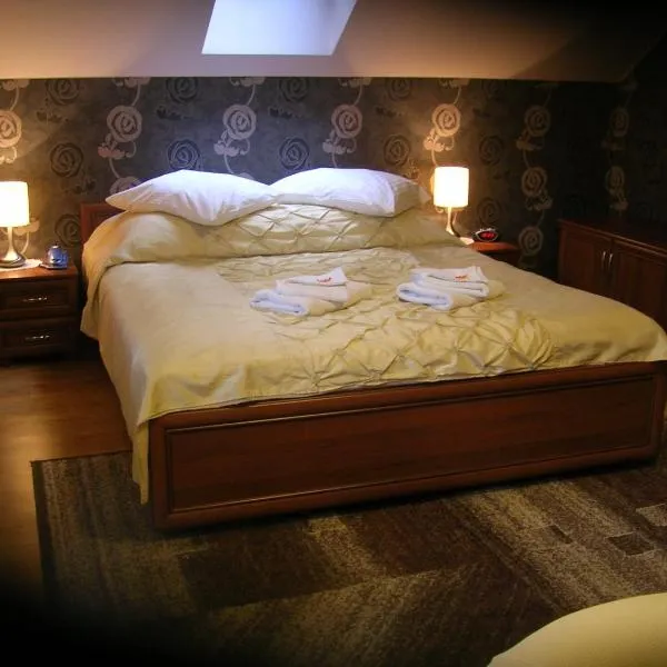 Gościniec Pod Sosnami Drzonków, Hotel in Zielona Góra
