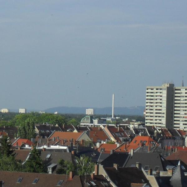 Blick über Karlsruhe - Ferienwohnung Panorama