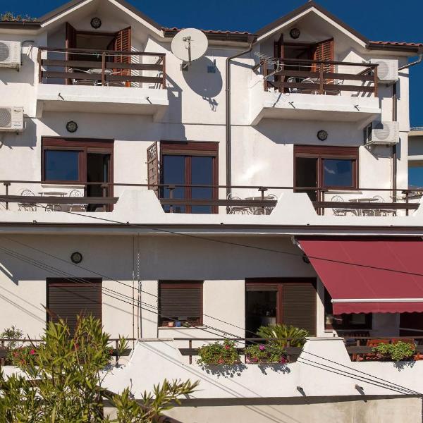 Apartments in Crikvenica 31165