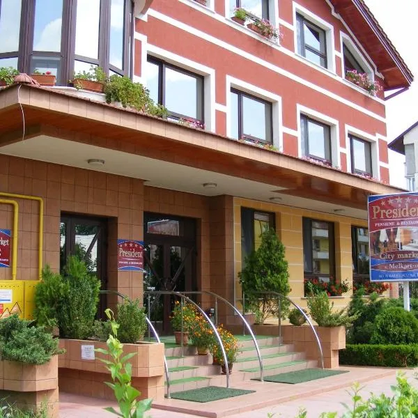 Pensiunea President, hotel in Deva