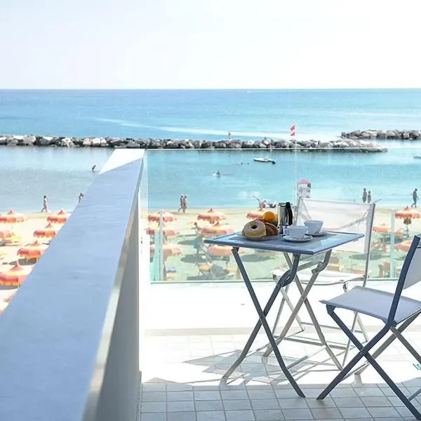 Hotel & Residence Cavalluccio Marino, hotel in Rimini