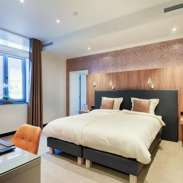 twee broeders, hotell Riemstis