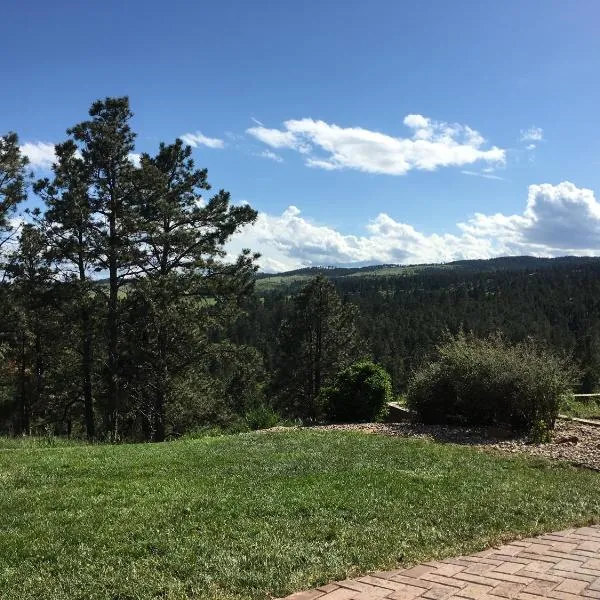 Priceless Black Hills View, hotel in Rapid City