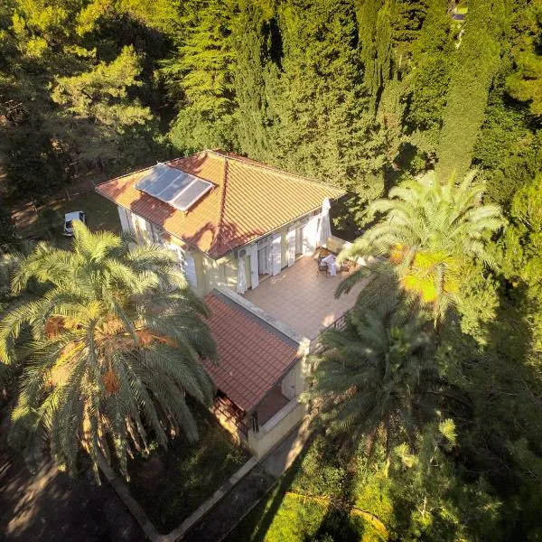 Rosemary Apartments & Rooms, hotell sihtkohas Mali Lošinj