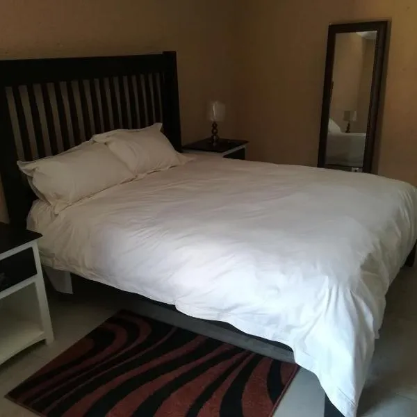 Kanyane Lodge, hotel di Jane Furse