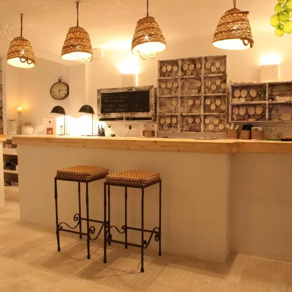 Juanita Hostal, hotel in Ibiza Town