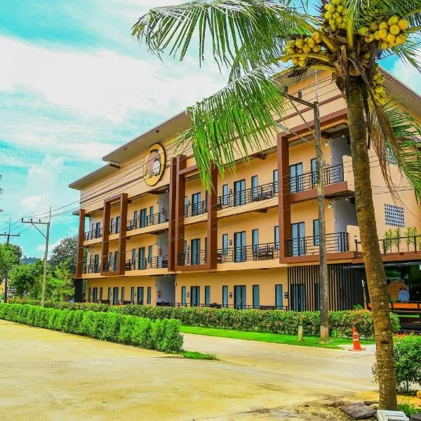 The Ele Hotel Ranong - SHA Extra Plus，位于拉廊的酒店