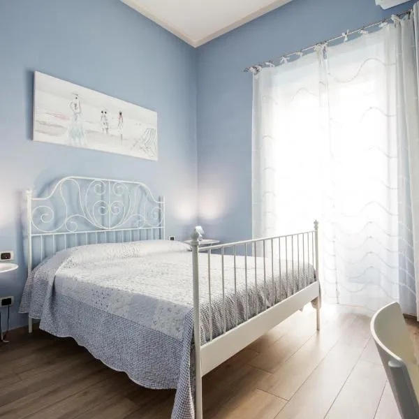 Parthenope Suite Rooms, hotel in Naples