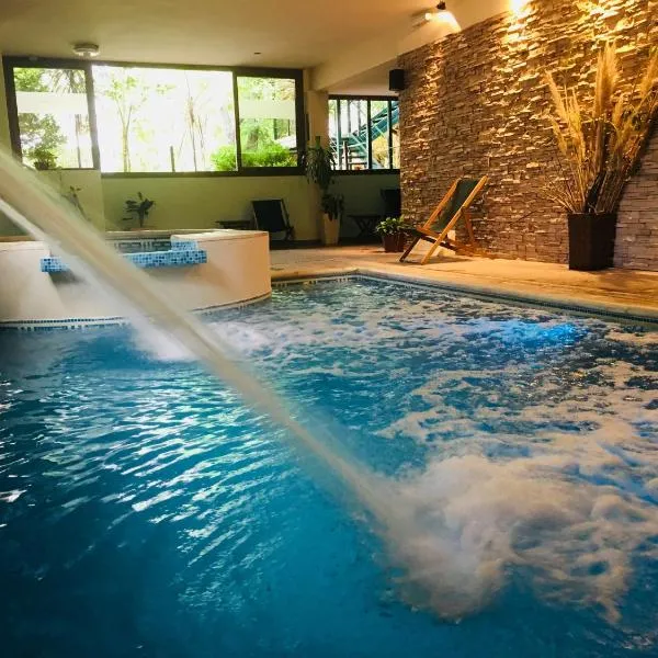 Los Espinillos Hotel y Spa, מלון בויז'ה קרלוס פאס