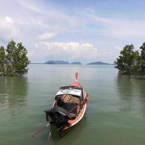 Chomlay Room & Restaurant, hotel i Koh Lanta