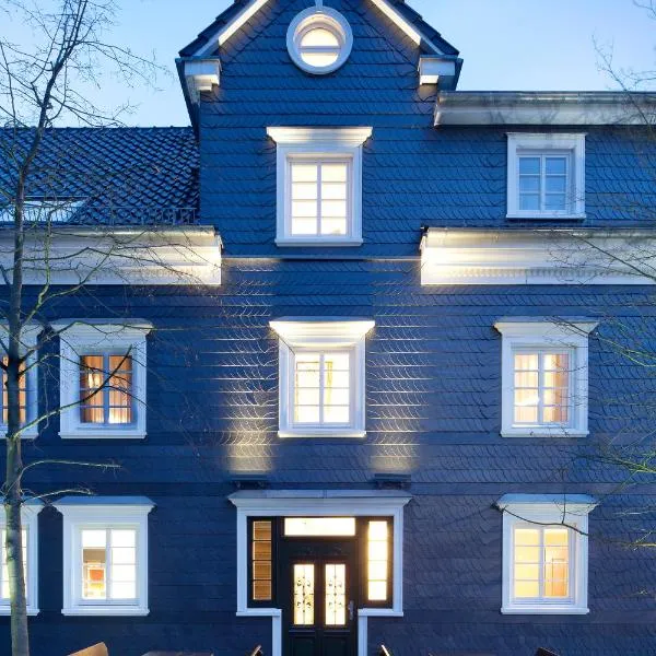 Zu den Drei Linden, hotel v destinaci Wermelskirchen