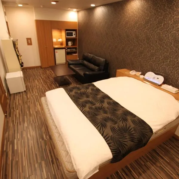 Hotel Shindbad Aomori -Love Hotel-, хотел в Аомори