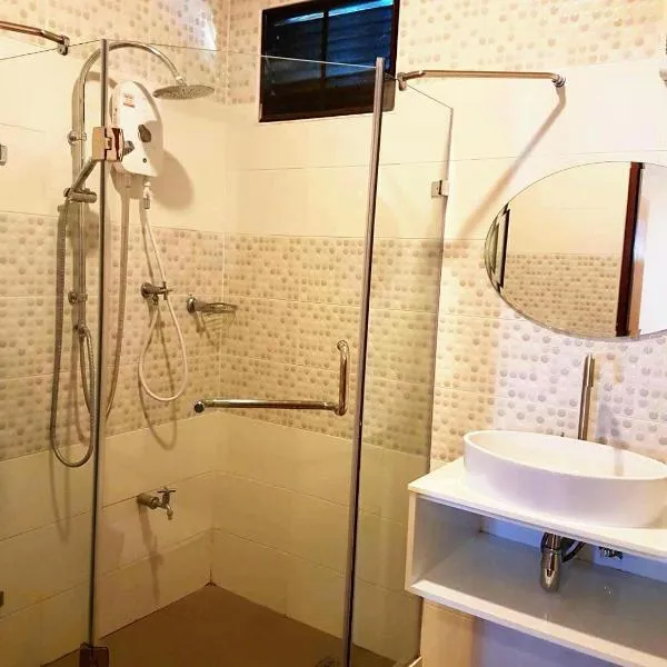 Must Come Boutique Hotel, хотел в Ban Nam Khong