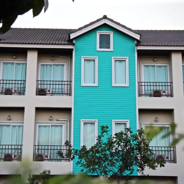 Green Apple Villa, hôtel à Sattahip
