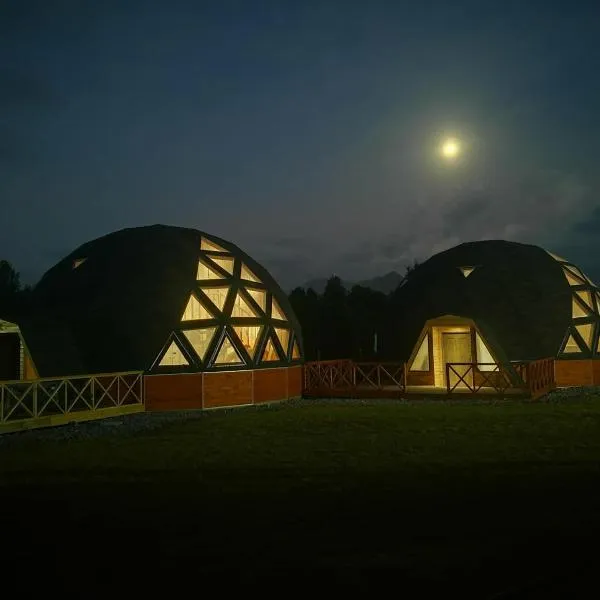 Domos Elohim, hotel en Pucón