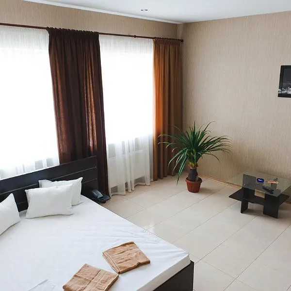 Hotel 8th Mile, hotel in Dnipro