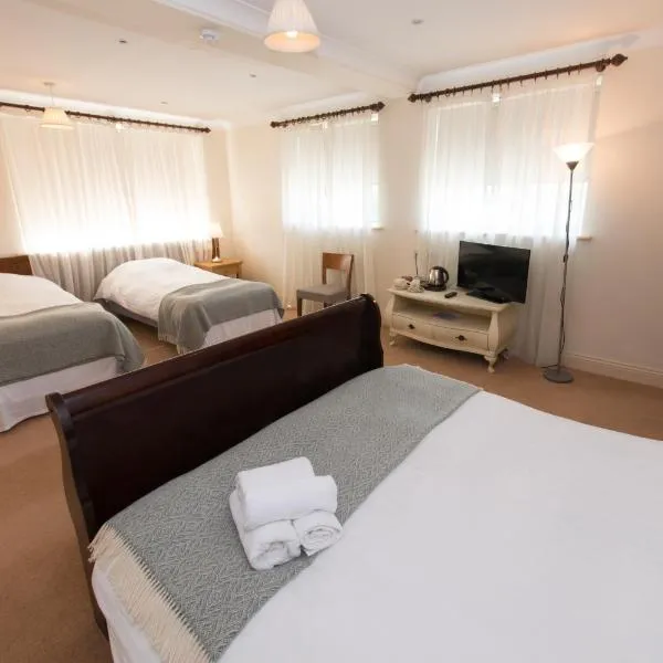 Connemara Lake Hotel, hotel v destinaci Oughterard