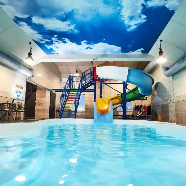 Апарт-отель 5 каминов, ξενοδοχείο σε Yasinya