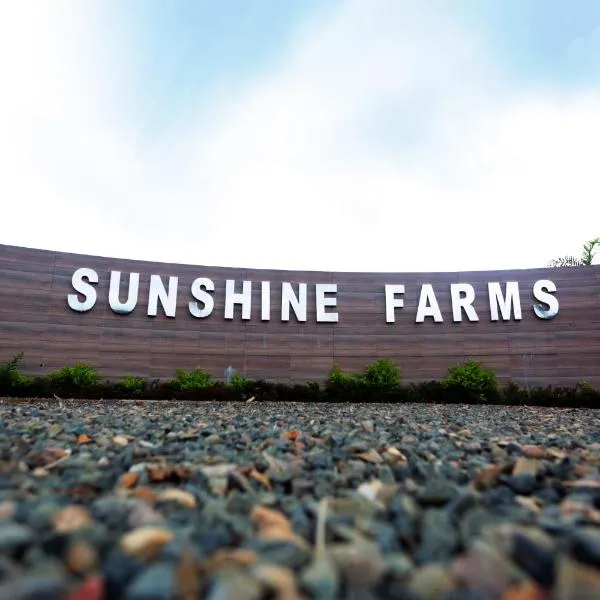 Sunshine Farms And Resort, hôtel à Shillong