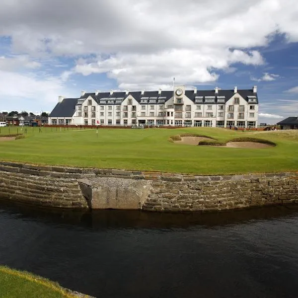 Carnoustie Golf Hotel 'A Bespoke Hotel’, hotel v destinaci Carnoustie
