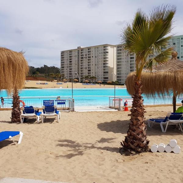 Laguna Bahía, Algarrobo