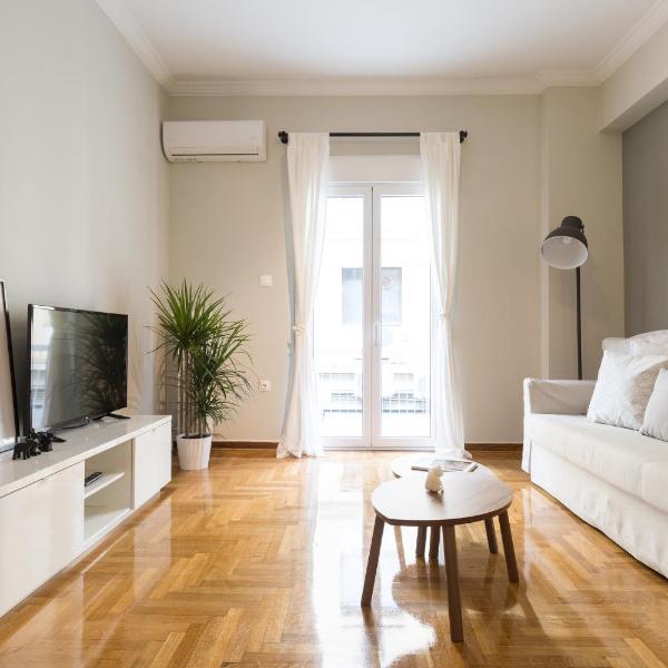 Sleek Flat in Central Syntagma by UPSTREET
