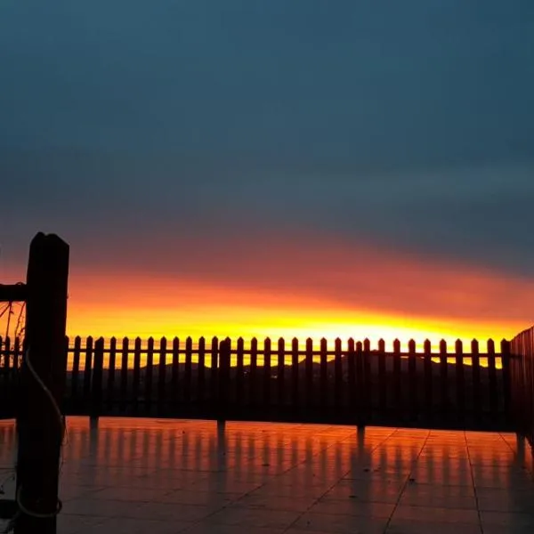 La Locanda dei Cavalieri Affittacamere, ξενοδοχείο σε Lugagnano Val dʼArda