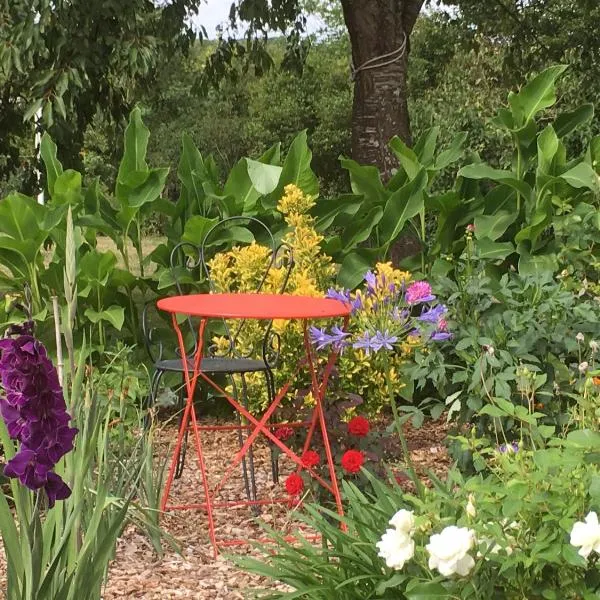 Ecrin de Verdure, hôtel à Sainte-Suzanne