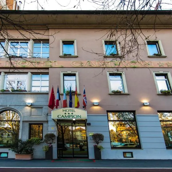 Hotel Campion, hotel v Miláně