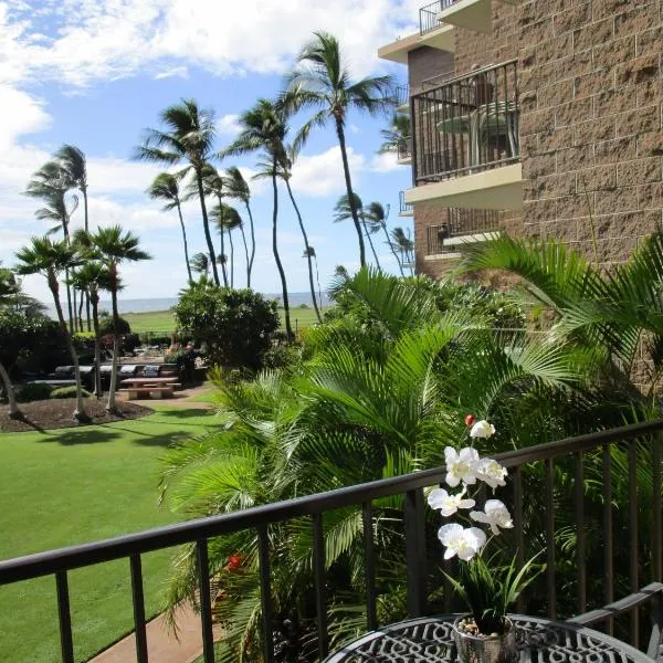 Kauhale Makai Condo on the Beach, hotel in Kihei