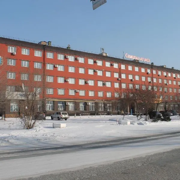 Semey Hotel, hotel sa Semey