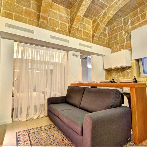 Coral Apartment (Valletta)