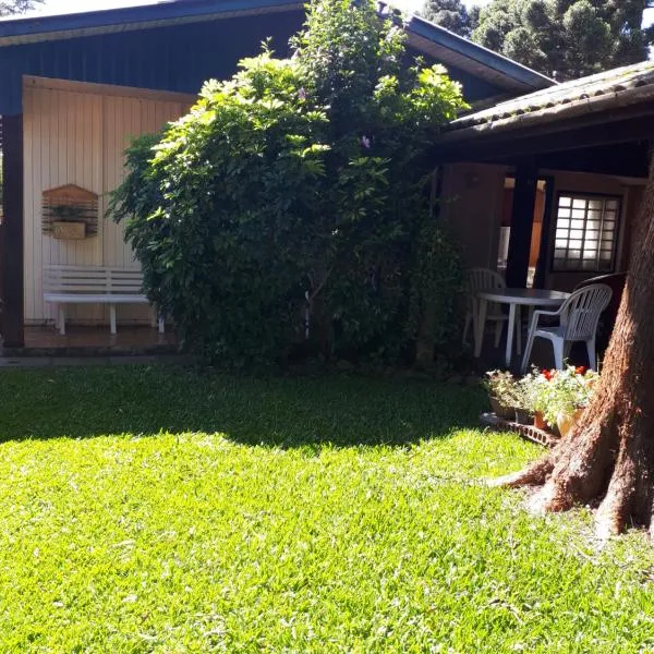 Nossa casa em Canela, hotel in Canela