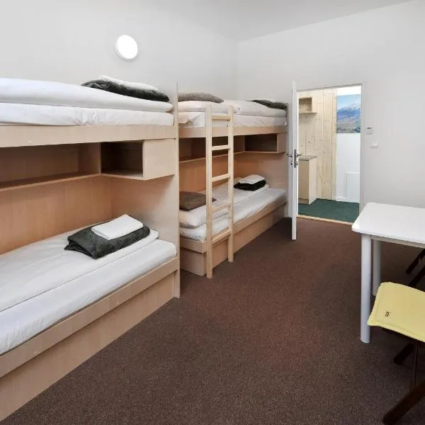 Bel Hostel, hotel in Tatranská Lomnica