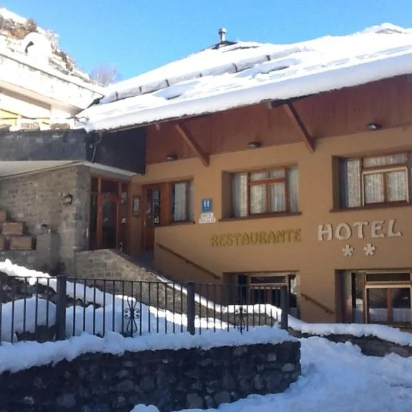 Hotel Escalar, hotel di Panticosa