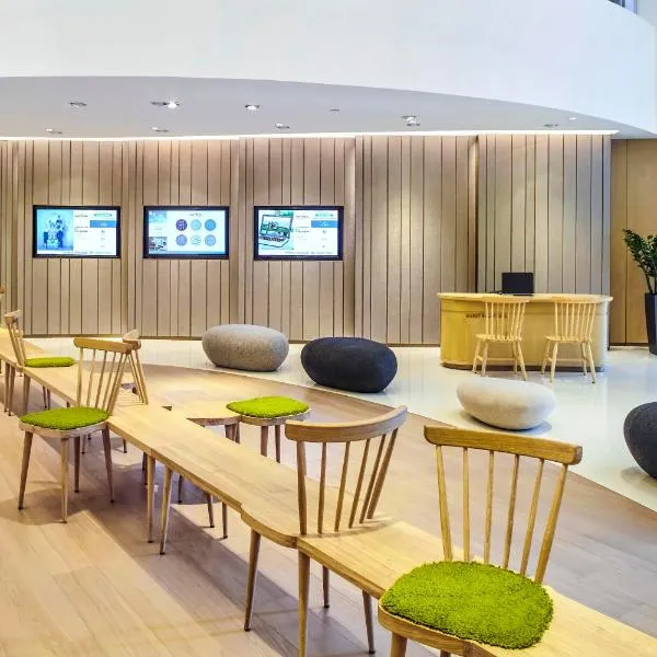 Novotel Century Hong Kong, hotel in Hong Kong