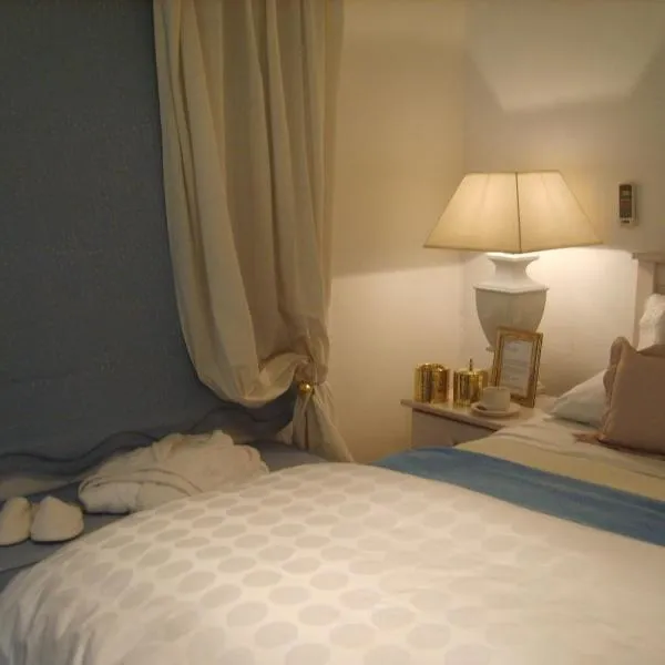 Emerald Guest House Springs, готель у місті Спрінгз