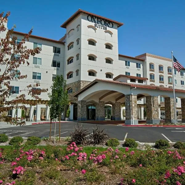 Oxford Suites Sonoma - Rohnert Park, hotel en Rohnert Park