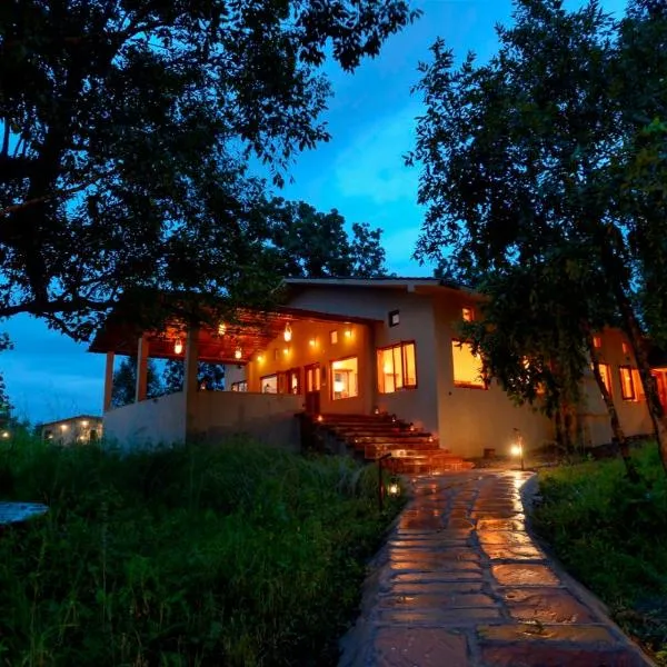 Tathastu Kanha, hotel in Kānha