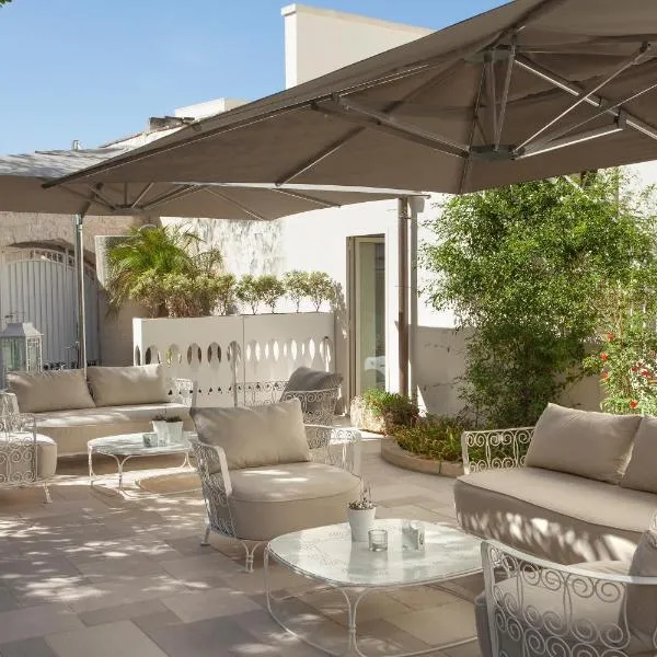 Mantatelurè, ξενοδοχείο στο Λέτσε