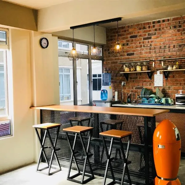 The Good Travelers Hostel - KL Airport, hôtel à Sepang