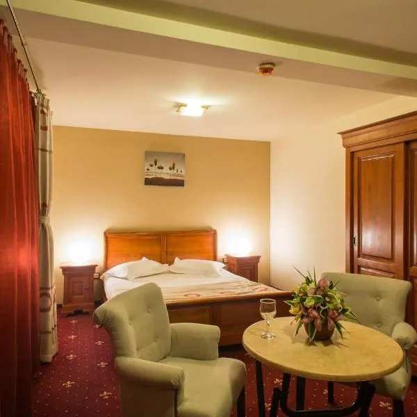 Red Hotel, ξενοδοχείο σε Alexandria