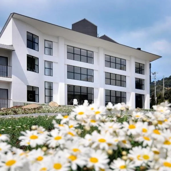 Margherita Goto Islands Resort Hotel, hotel din Sone