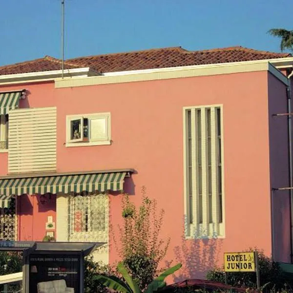 Albergo Junior, hotel en Padua