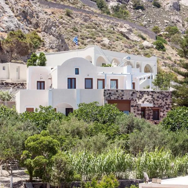 Moschatos Beach House, hotel in Kamari