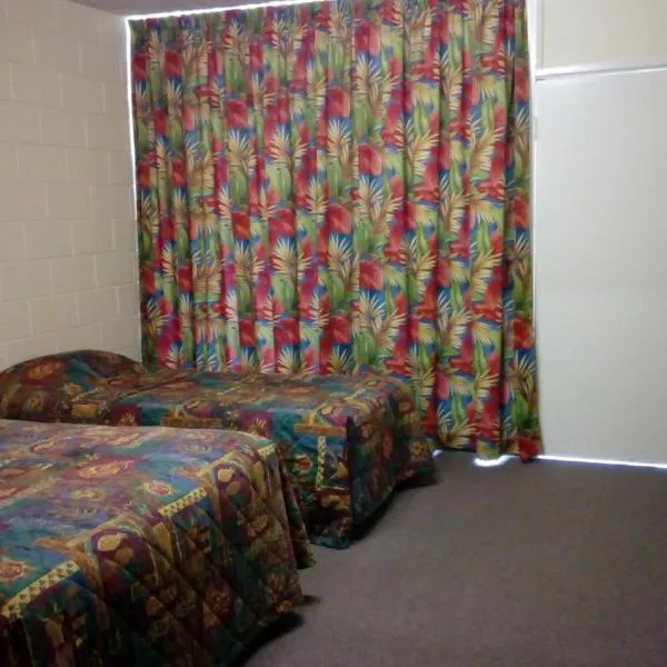 The Islands Inn Motel, hotel em Airlie Beach